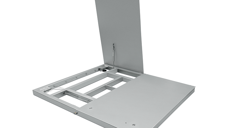 La báscula de suelo MiNexx® 3000 permite una limpieza especialmente sencilla del interior gracias a su plato de carga abatibl
