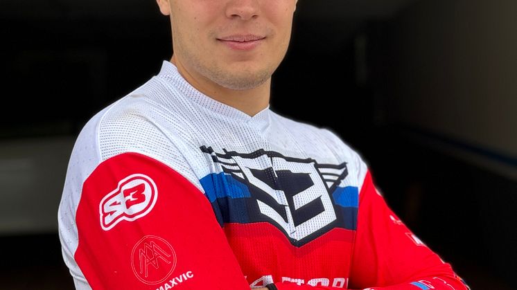 Daniel är enduroinfluencer kör Gotland Grand National 2025 för teamet Swecon I Stark Future.