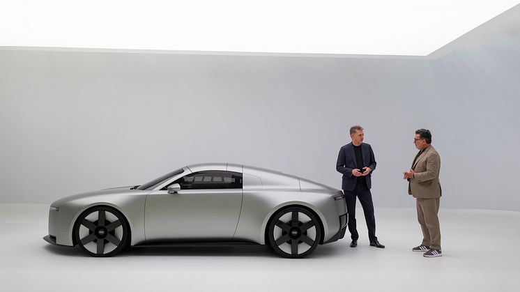 Gernot Döllner, CEO
Massimo Frascella, Chief Creative Officer