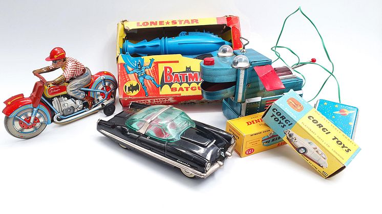 Så säljer och värderar du gamla leksaker – från Märklin till Barbie