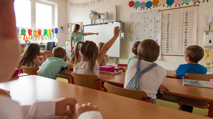 2026: Ein Recht auf mehr Zeit in der Schule - bis zu 40 Stunden pro Woche © AdobeStock_86138500