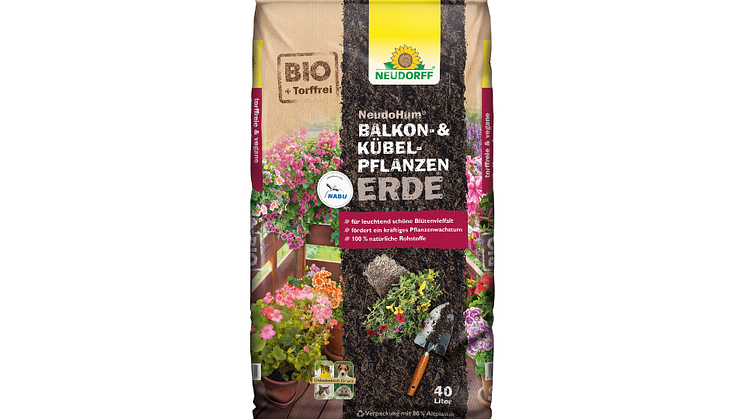 Torffreie Blumenerde für Pflanzen im Kübel auf Balkon und Terrasse.