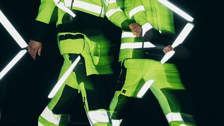 Snickers Workwear lanserer nye High-Vis synlighetsklær med fireveisstretch