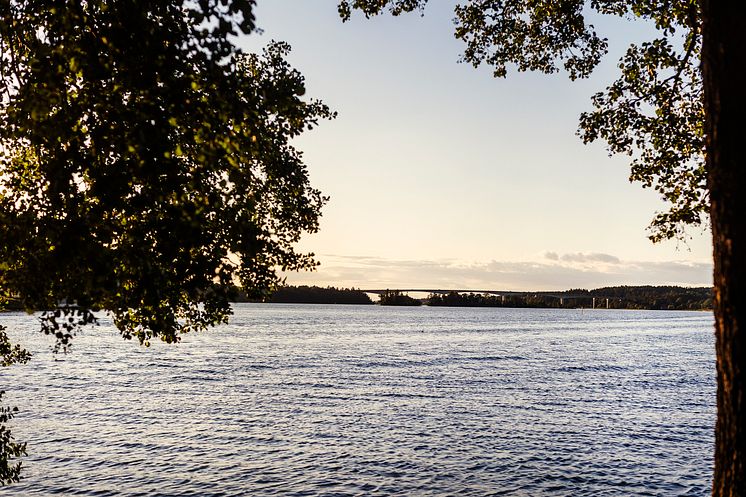 Med stöd från Klimatfond Strängnäs byggs en ny pelletspanna på fjärrvärmeanläggningen i Läggesta utanför Mariefred. Foto: Lina Östling