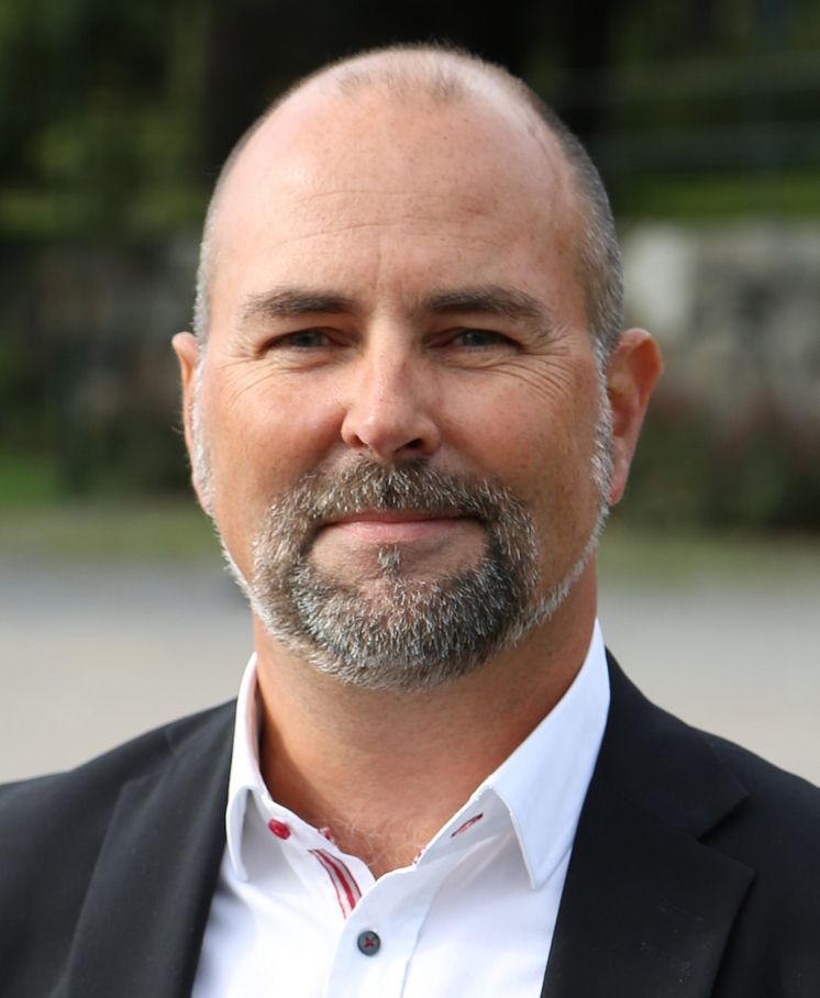 Mikael Hallgren