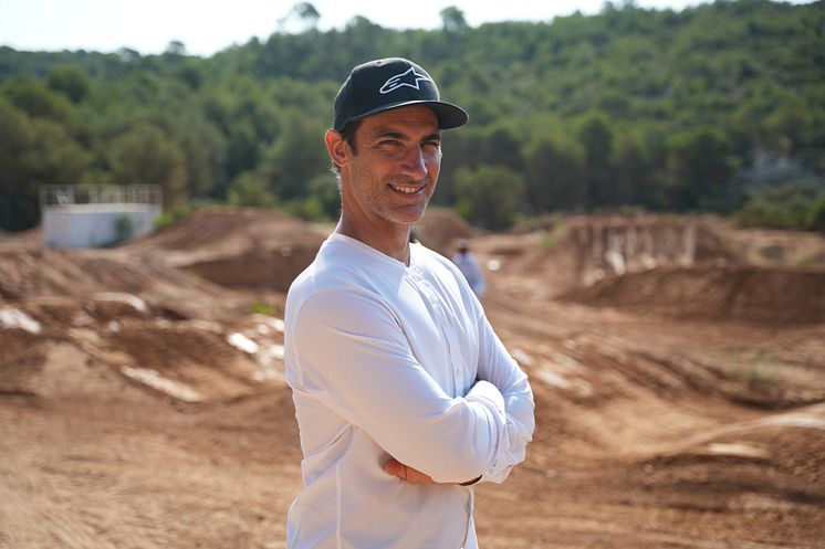 Sebastien kör Gotland Grand National 2025 för teamet Swecon I Stark Future.