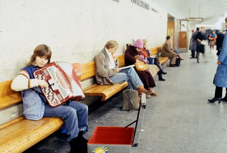 Tunnelbanestation Östermalmstorg 2 februari år 1984.
