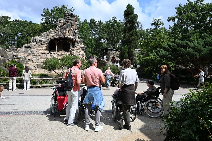 Aroundtown mit der Lebenshilfe Berlin im Berliner Zoo
