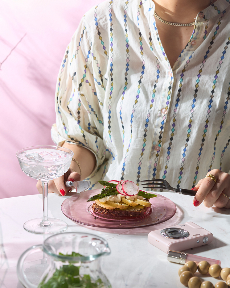 Kartoffelmad med asparges på rugbrød