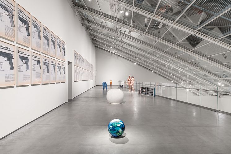 Exhibition view, Lutz Bacher: Burning the Days. © Astrup Fearnley Museet, 2025. Photo: Christian Øen
