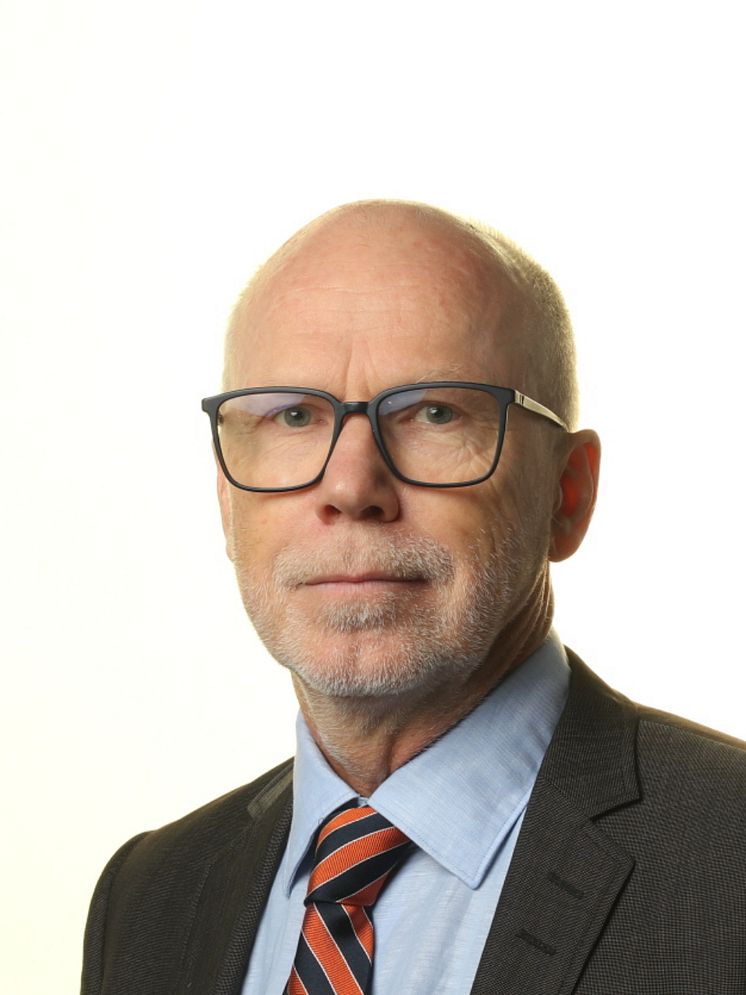 Joakim Alfredsson, överläkare, bitr. professor, ordförande i kvalitetsregistret SWEDEHEART